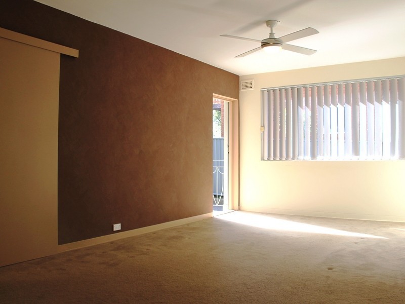 16 Northcote St, Campsie NSW 2194