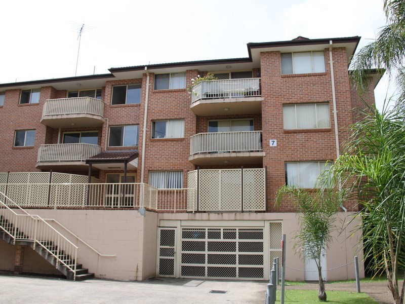 10/7 Hill St, Marrickville NSW 2204