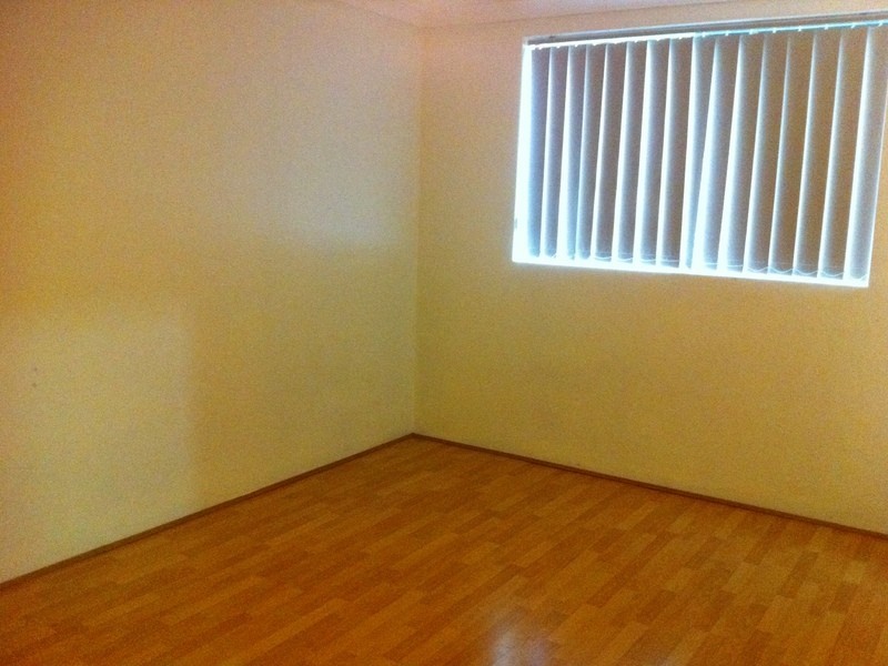 30/24 Sir Joseph Banks St, Bankstown NSW 2200