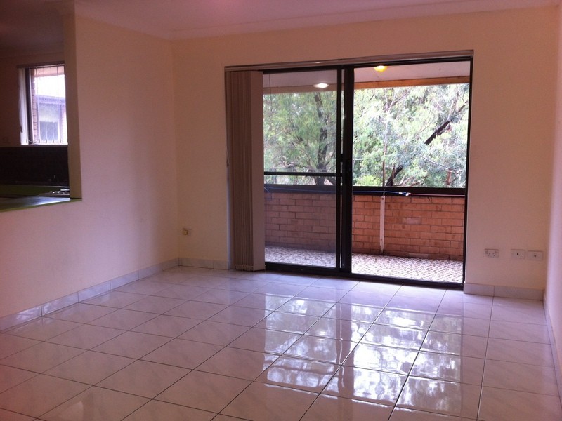 30/24 Sir Joseph Banks St, Bankstown NSW 2200