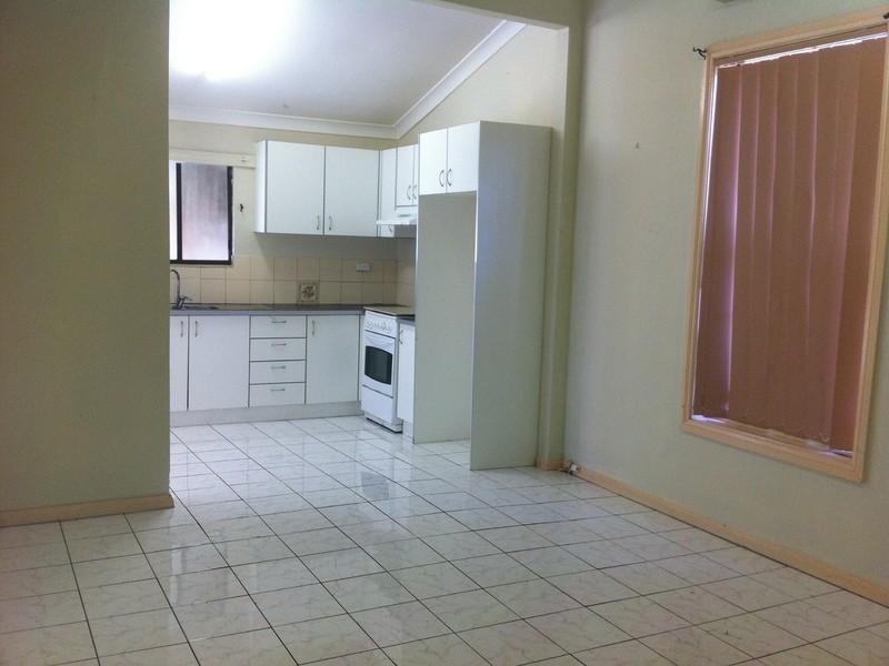 21 Troy st, Campsie NSW 2194