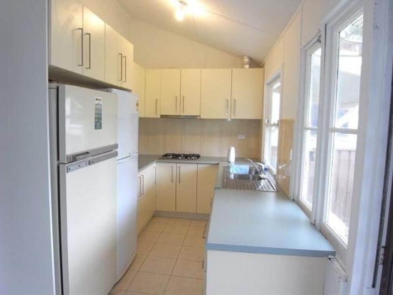 6 Sixth Ave, Campsie NSW 2194