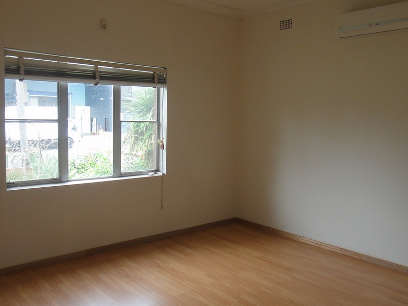 20 Hoskin Ave, Bankstown NSW 2200