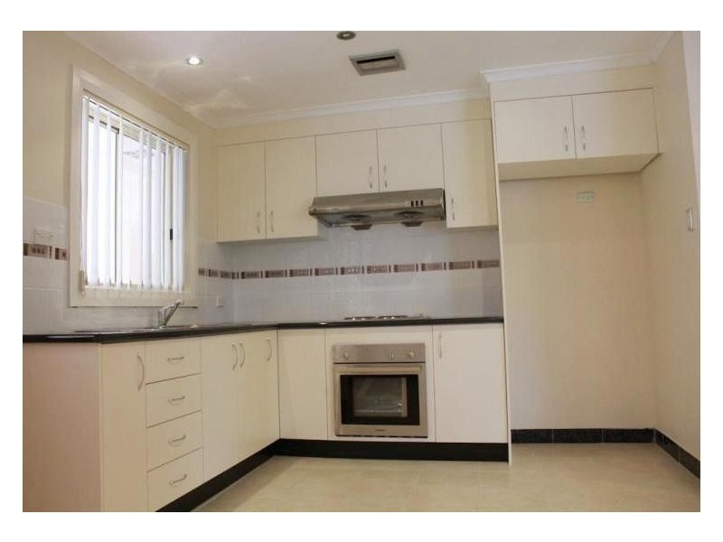 13 Wren St, Condell Park NSW 2200