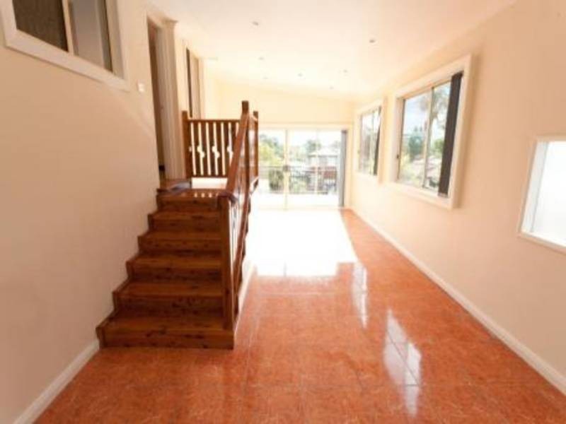 13 Wren St, Condell Park NSW 2200