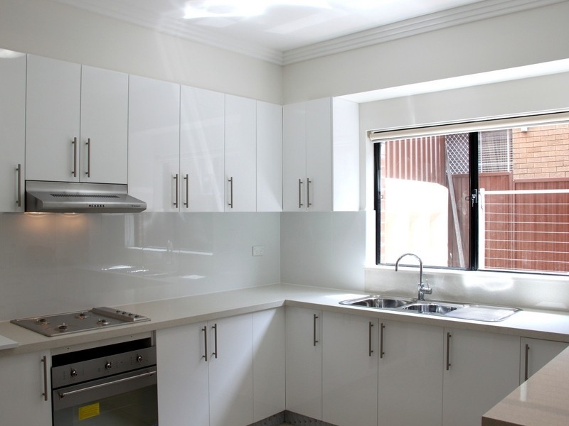 13 Park St, Campsie NSW 2194