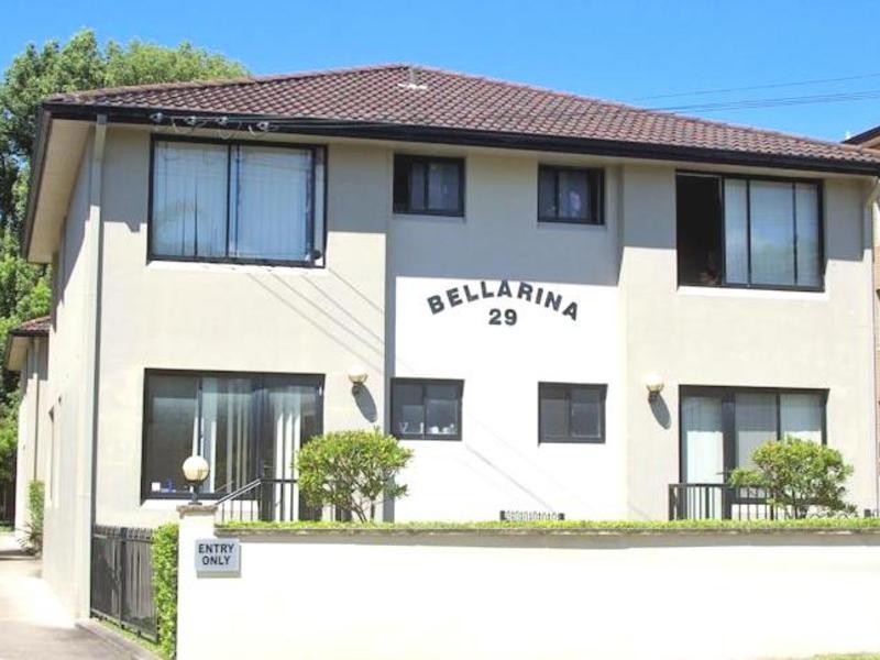 29 Fourth Ave, Campsie NSW 2194