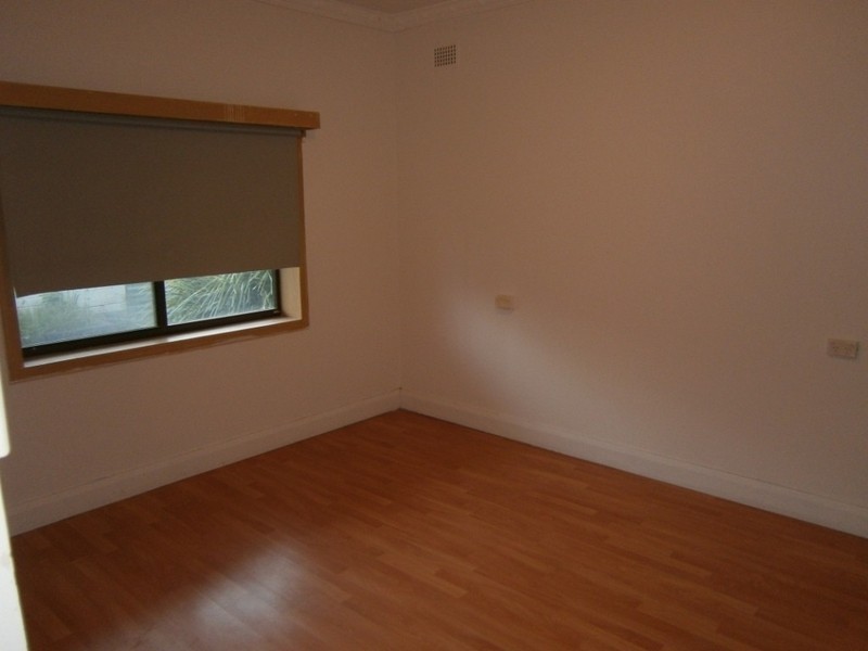 6 Morgan St, Earlwood NSW 2206