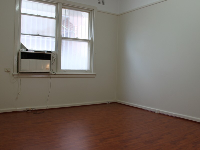 56 Fourth Ave, Campsie NSW 2194