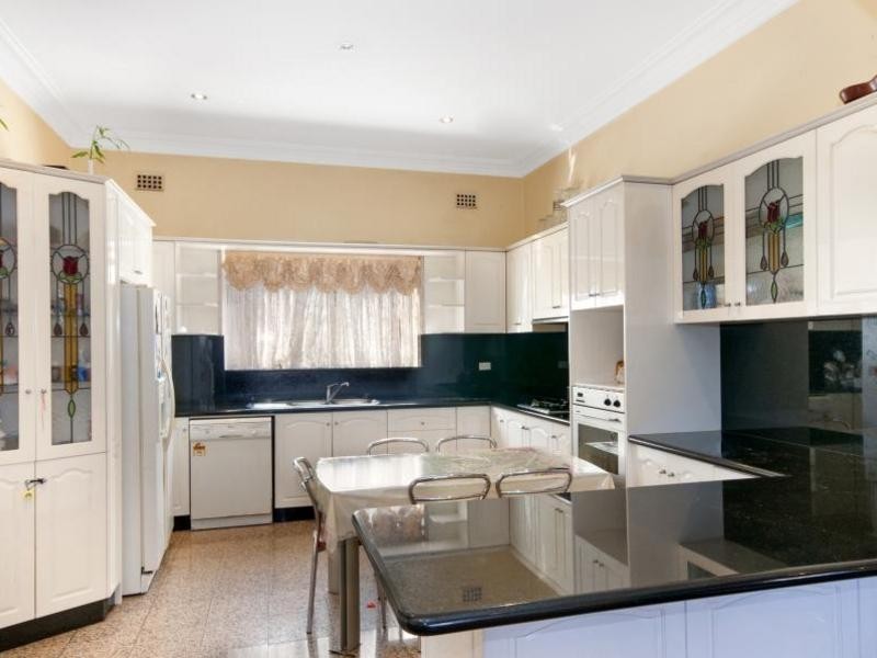 Marrickville NSW 2204