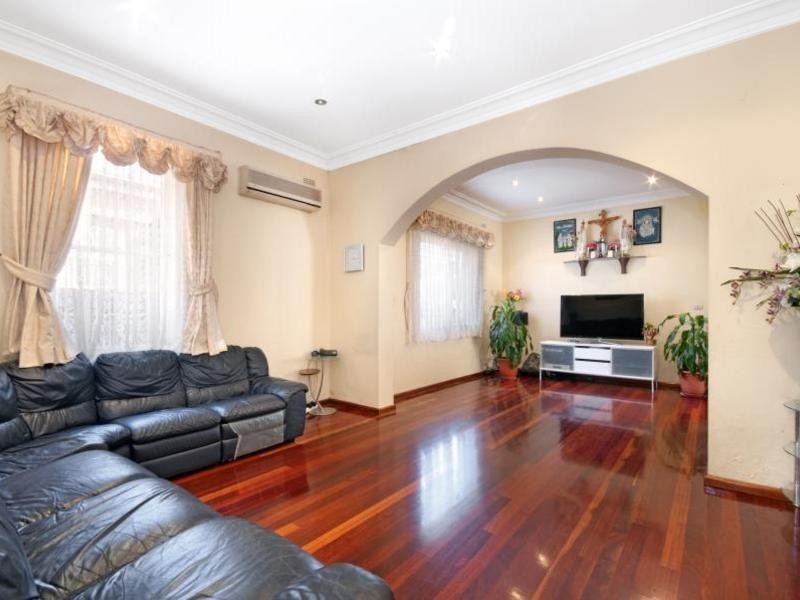 Marrickville NSW 2204