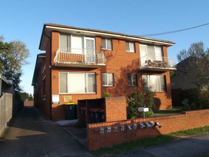 10/2 Yangoora Rd, Belmore NSW 2192