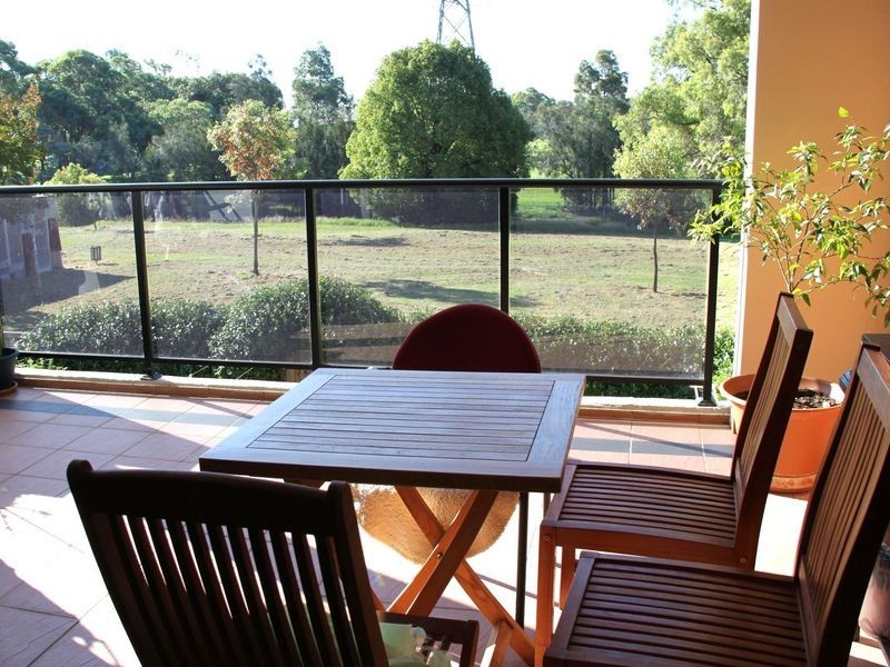 54 Sixth Ave, Campsie NSW 2194