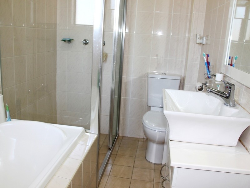 10/29-33 Macdonald St, Lakemba NSW 2195