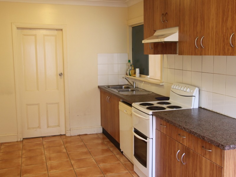 26 Ninth Ave, Campsie NSW 2194