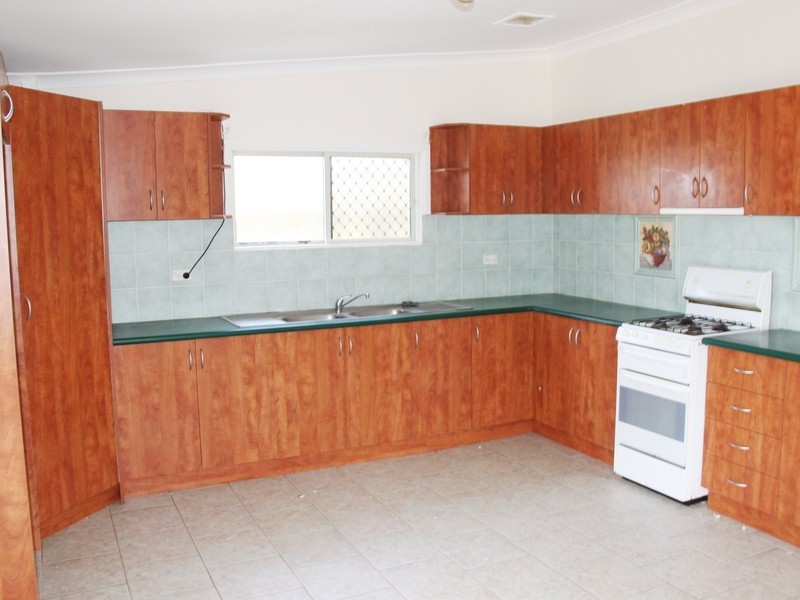 62 Moore St, Campsie NSW 2194