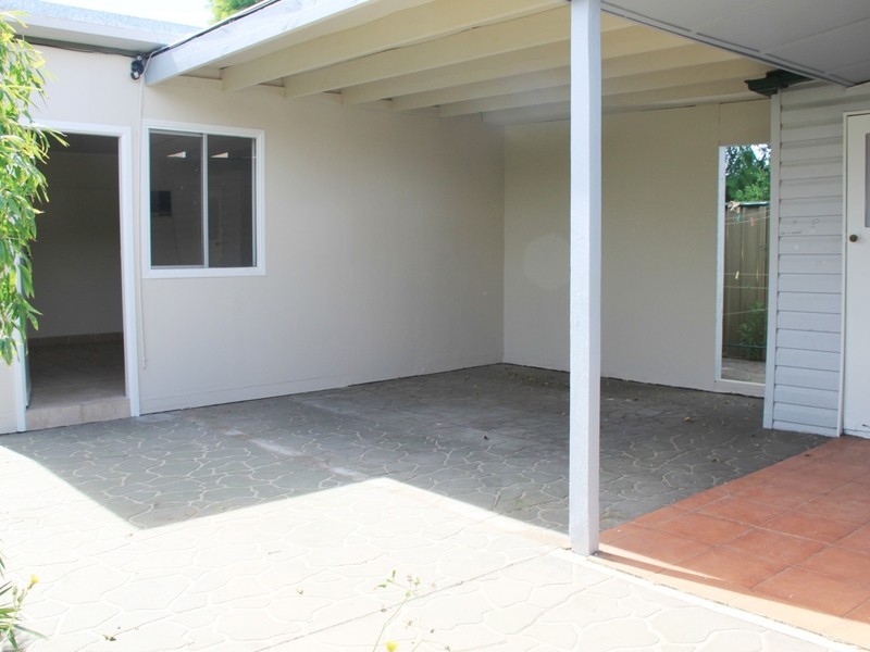 62 Moore St, Campsie NSW 2194