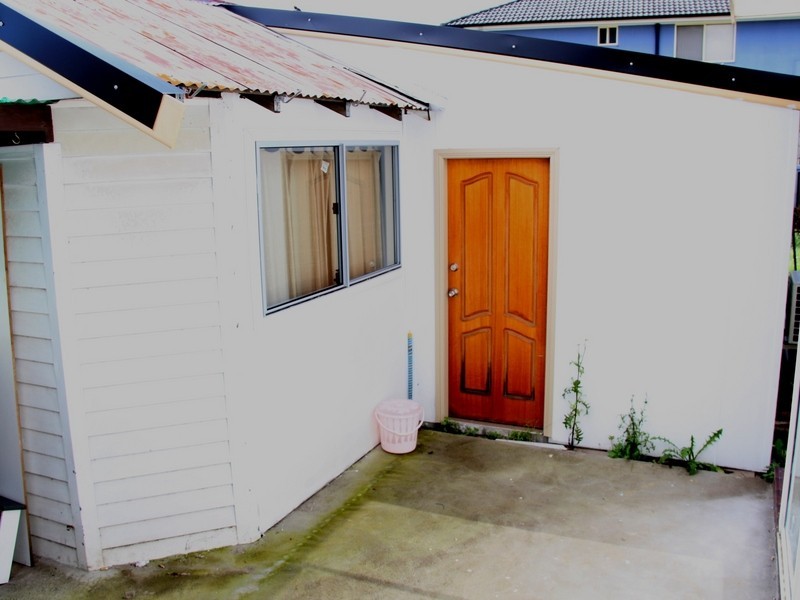 54 Oxford St, Bankstown NSW 2200