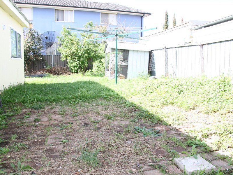 54 Oxford St, Bankstown NSW 2200