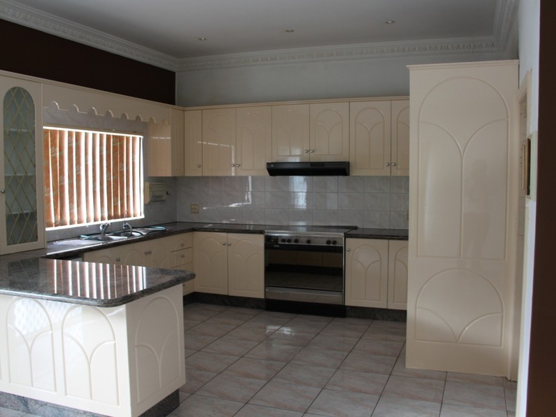 5 Hill St, Campsie NSW 2194