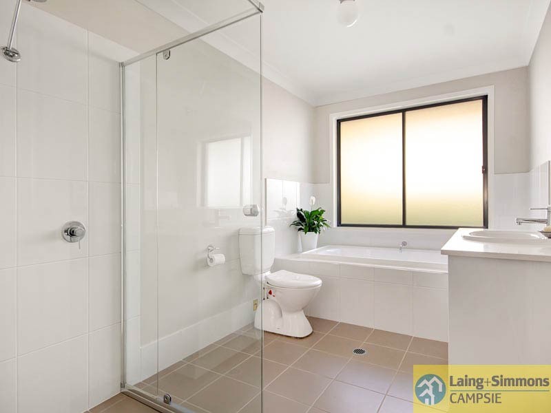 29 Frederick St, Campsie NSW 2194