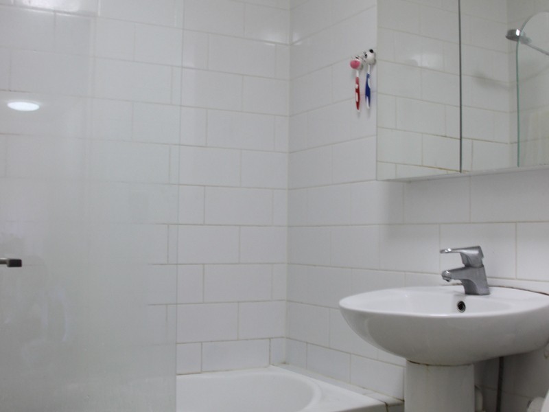 26/20 Close St, Canterbury NSW 2193