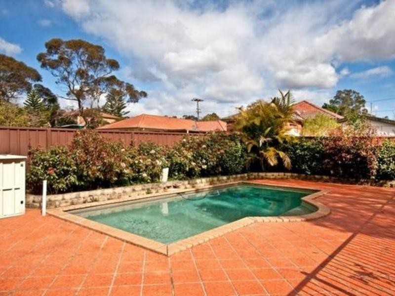 16  Nina, Revesby NSW 2212