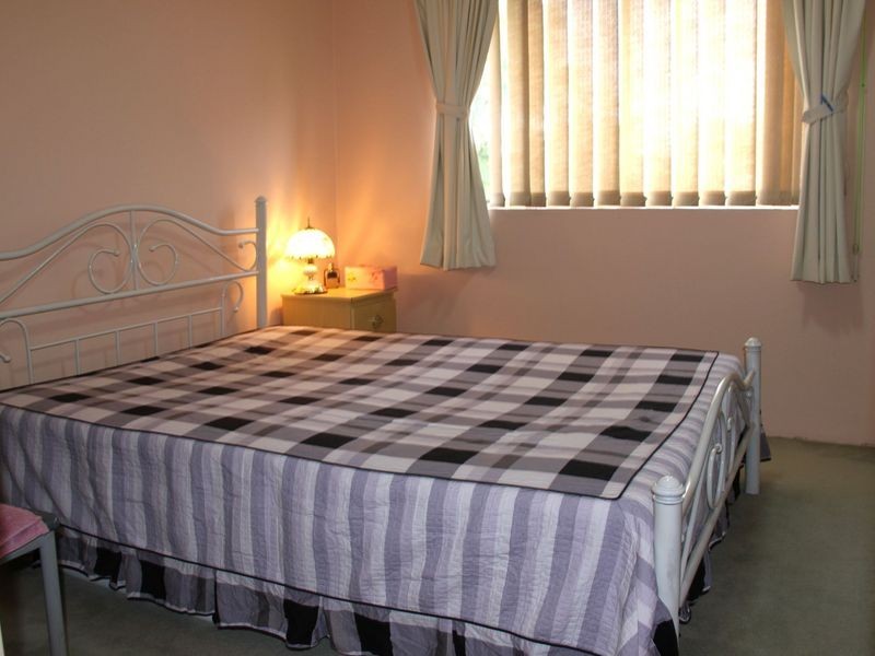 76 Ninth Ave, Campsie NSW 2194