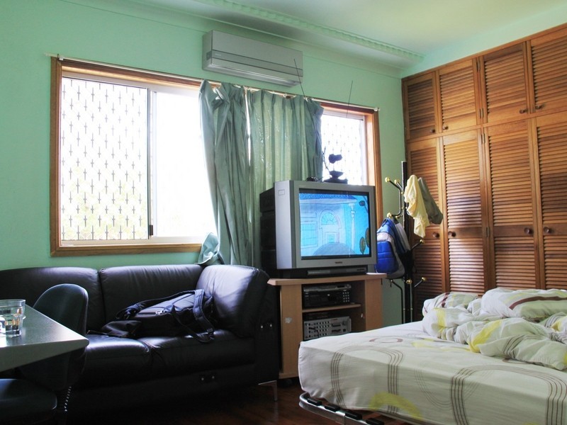 5 Mckenzie street, Campsie NSW 2194