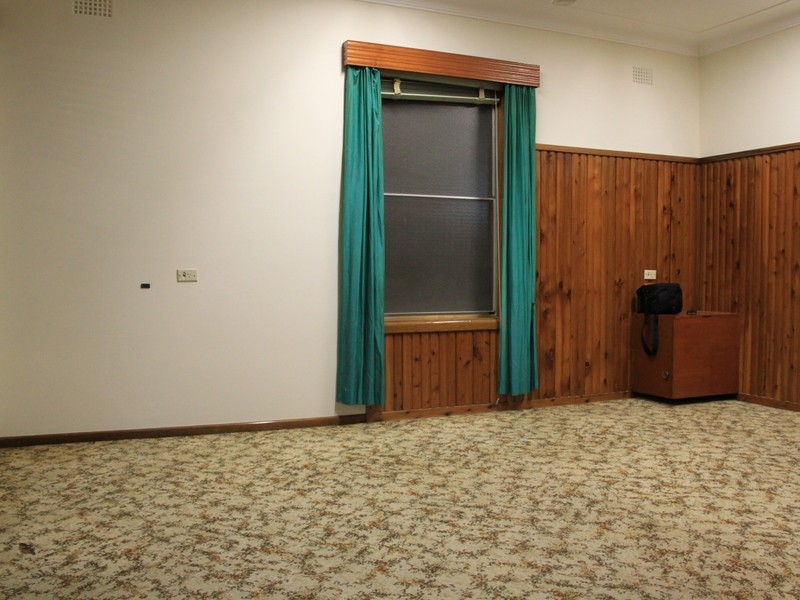 33 Flinders Rd, Earlwood NSW 2206