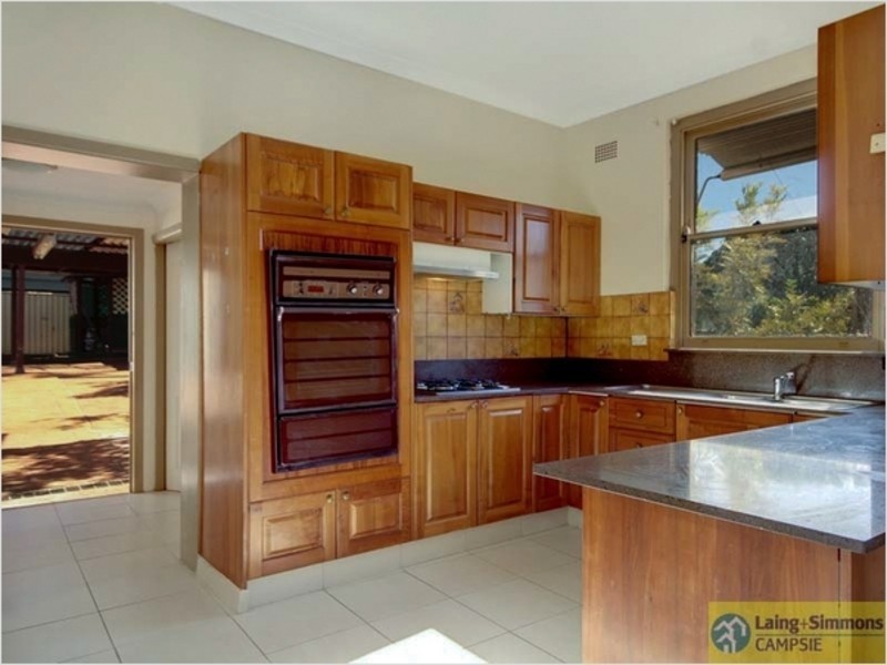 25 FORE ST, Canterbury NSW 2193