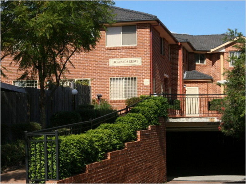 76 Ninth Ave, Campsie NSW 2194