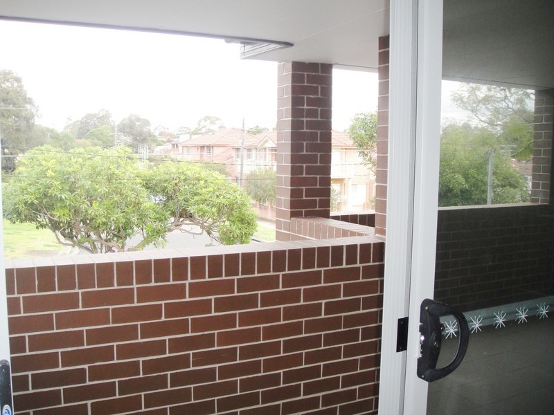 126 Horsley Rd, Panania NSW 2213