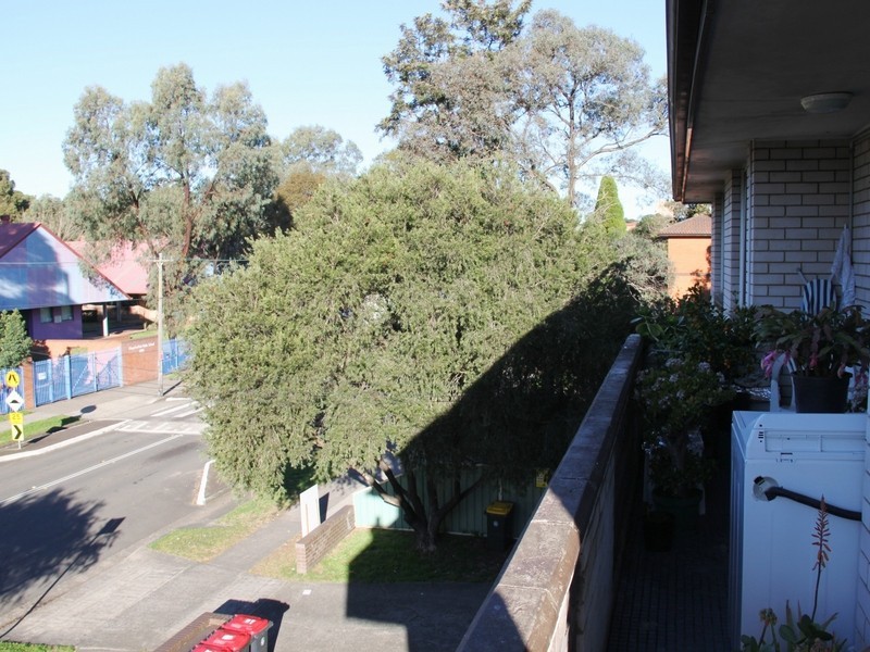 50 Hampden Rd, Lakemba NSW 2195