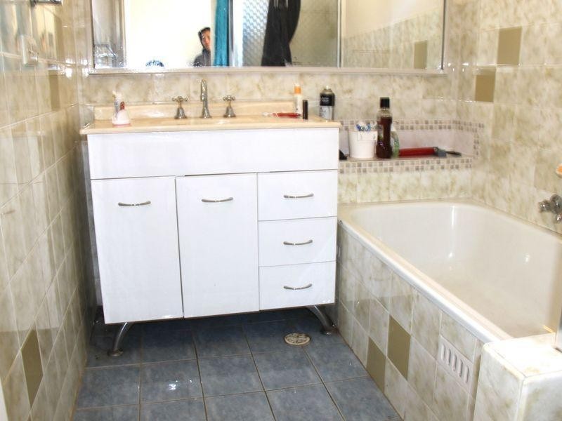 732 Hume Hwy, Yagoona NSW 2199