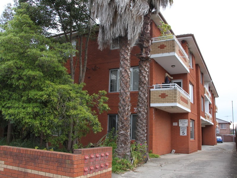 352 Beamish Street, Campsie NSW 2194