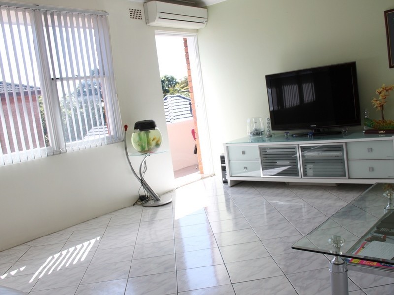 9/50 Campsie St, Campsie NSW 2194