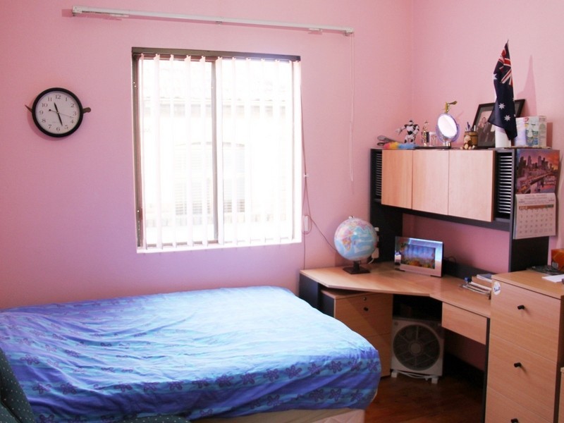 7 Service Ave, Ashfield NSW 2131