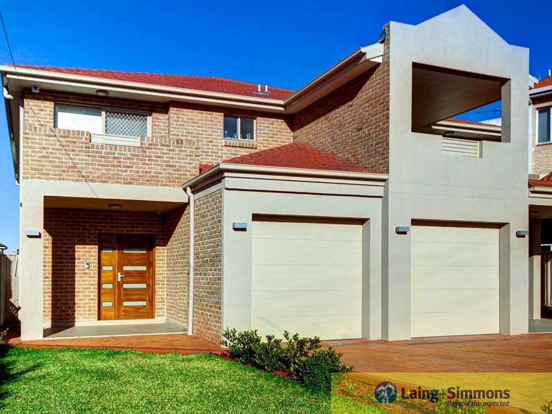 34  Wesley St, Greenacre NSW 2190