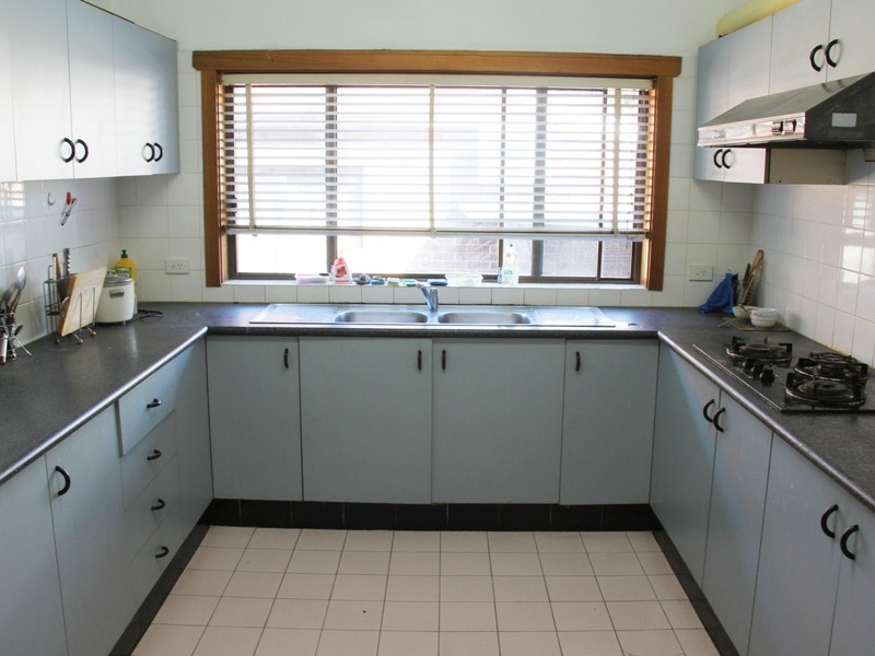 14 Macdonald Cres, Bexley North NSW 2207