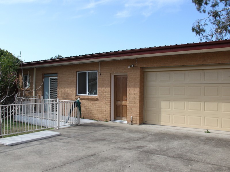 82  Park st, Campsie NSW 2194