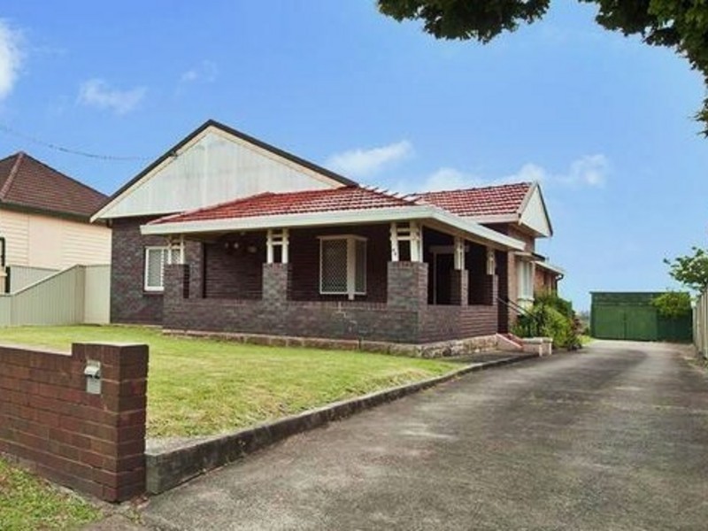 45 Bayview Ave, Earlwood NSW 2206