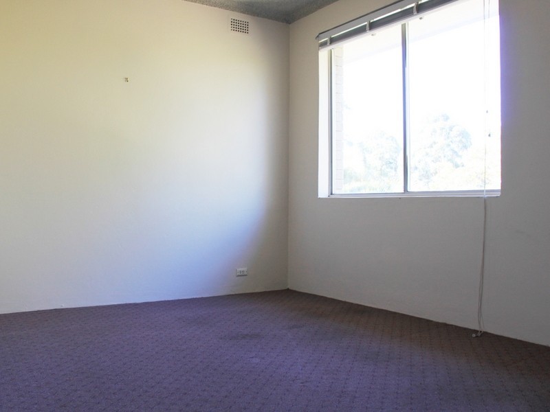 62 Fourth Ave, Campsie NSW 2194