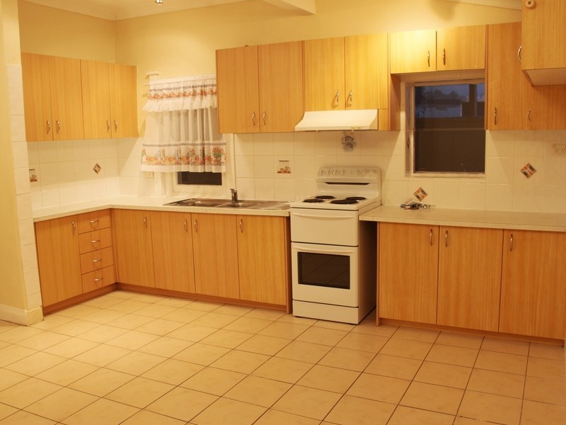 1 Balmoral Ave, Croydon Park NSW 2133