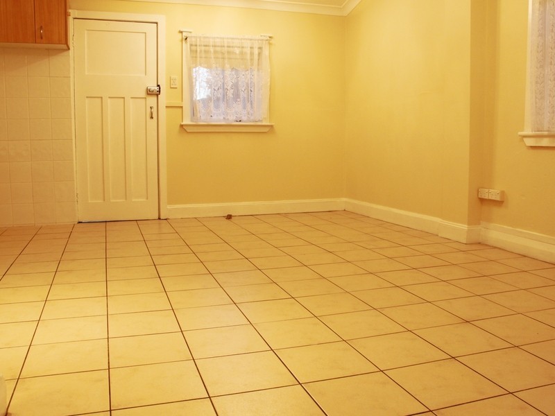 1 Balmoral Ave, Croydon Park NSW 2133