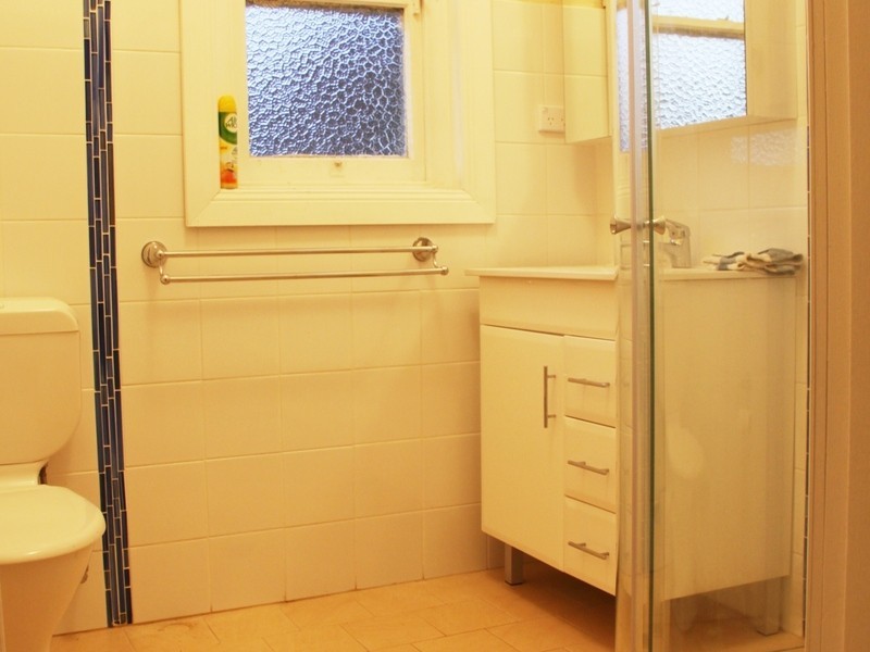 1 Balmoral Ave, Croydon Park NSW 2133