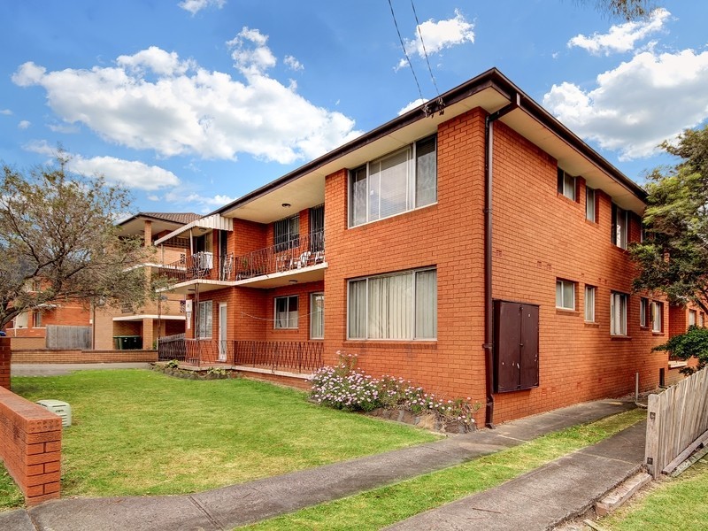 40 Sudbury St, Belmore NSW 2192