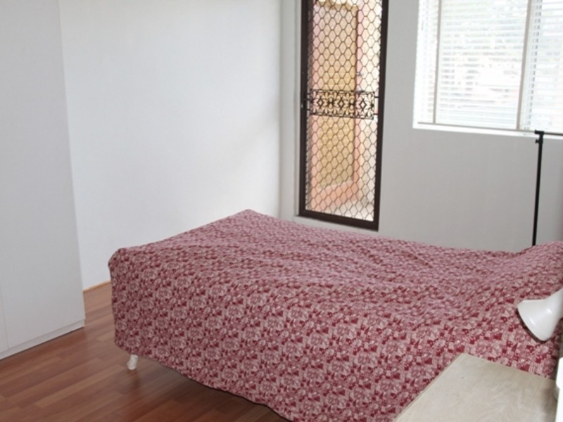 2/25 Fourth Ave, Campsie NSW 2194