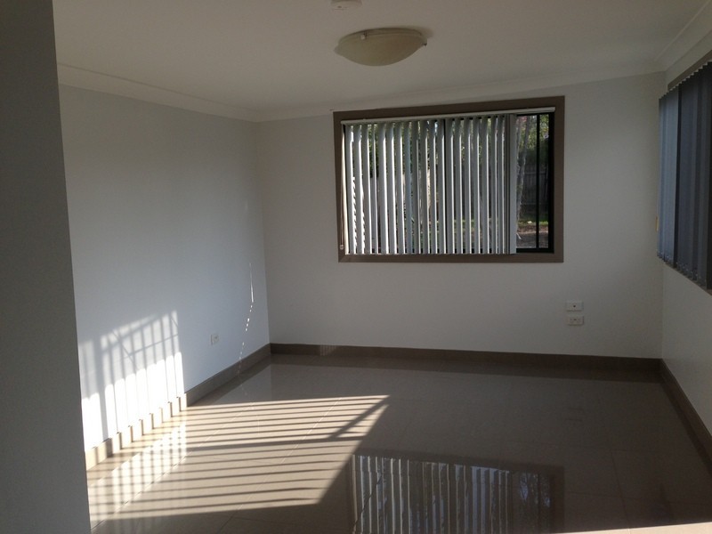 3 Marina Crs, Greenacre NSW 2190