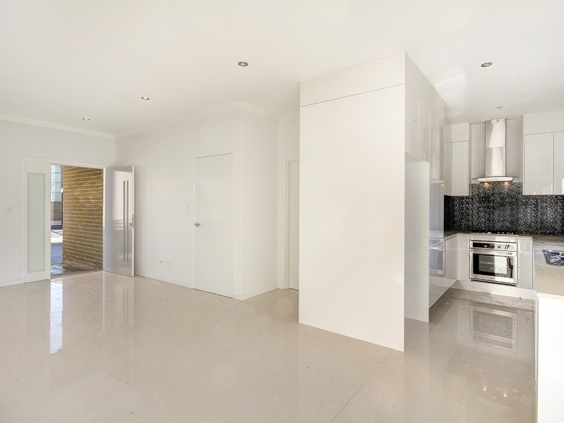 4/16 Gordon St, Campsie NSW 2194